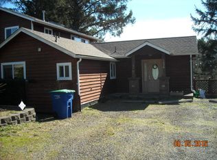 1628 NE 12th St, Lincoln City, OR 97367