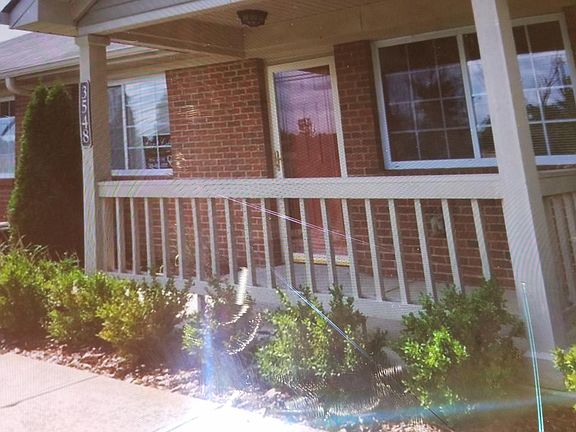 4th image of 3700 Colony Hill Dr