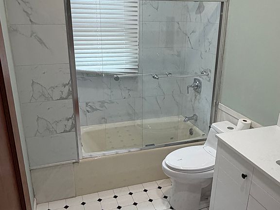 5th image of 23 Devens Rd #21
