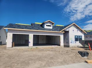 530 Oxford St, Burley, ID 83318