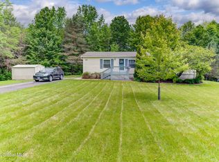 114 Burdick Rd, Gloversville, NY 12078