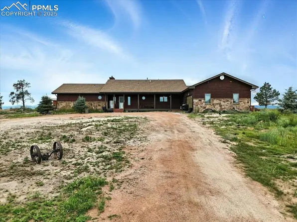 9665 Old Settlers Trl, Colorado Springs, CO 80908