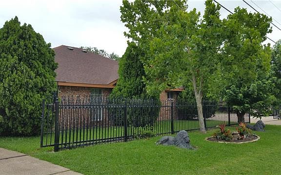 2nd image of 1538 Avenue E