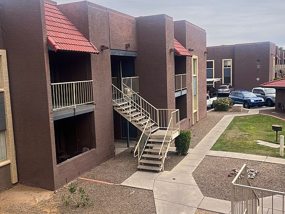 3rd image of 16602 N 25th St APT 218