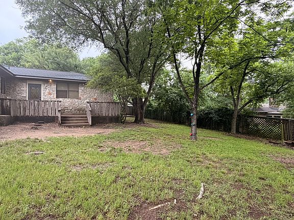 3rd image of 11504 Orbit Rd