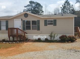4222 Holcomb Cir, Flowery Branch, GA 30542