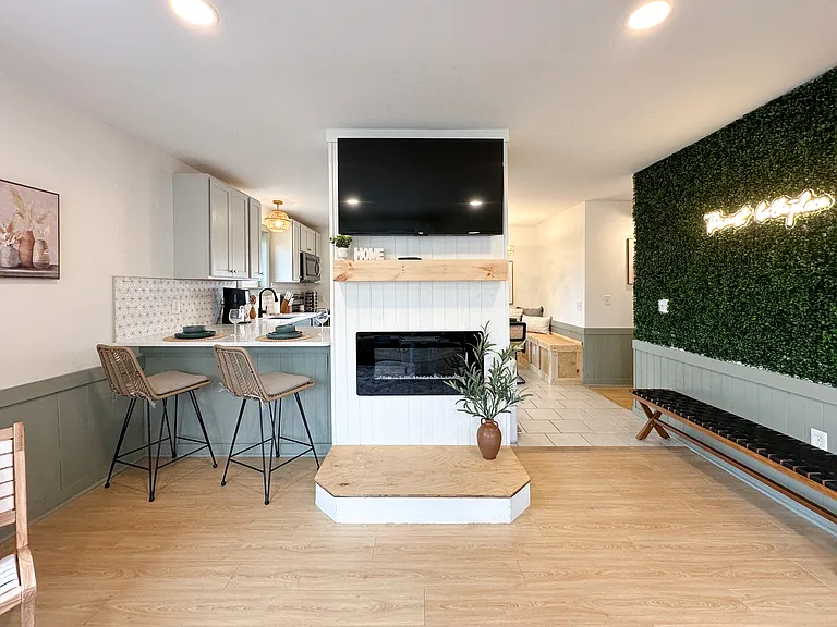 80 Greenview Dr — Photo 24