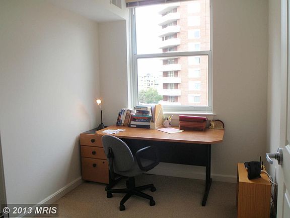 5th image of 880 N Pollard St APT 823