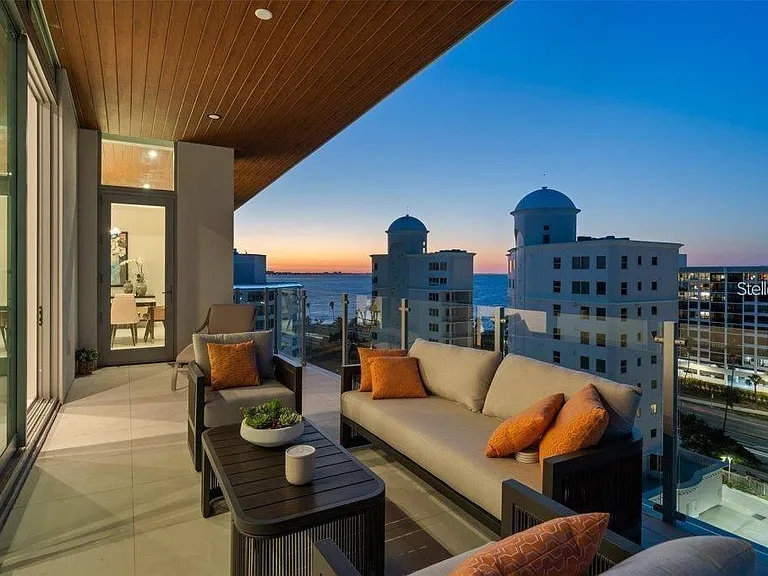111 Golden Gate Point #Penthouse 802 — Photo 17