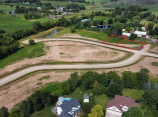 N1940 Morning Glory Ln, Greenville, WI 54942