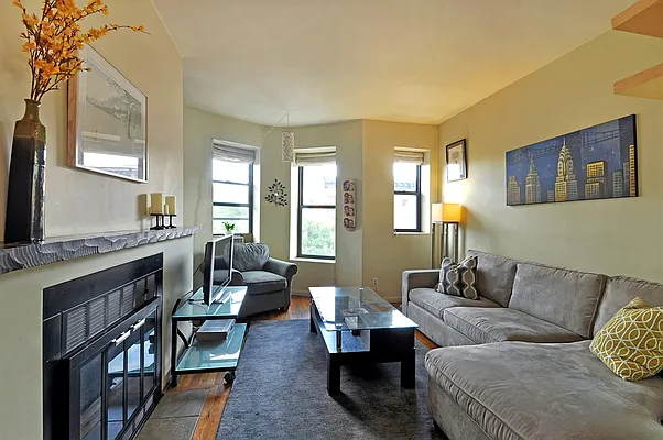 Sold by Corcoran | media 29