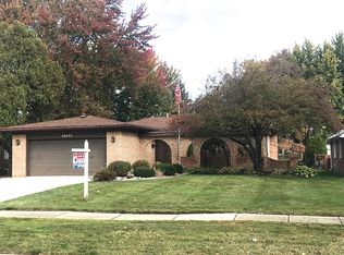 11139 Olive St, Warren, MI 48093