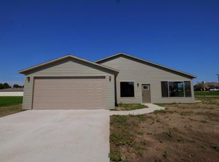 1800 25th St, Spirit Lake, IA 51360