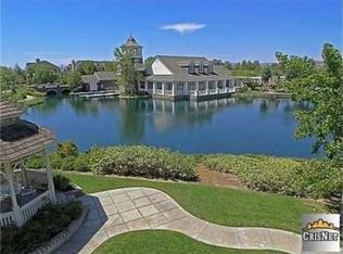 27062 Island Rd, Santa Clarita, CA 91355