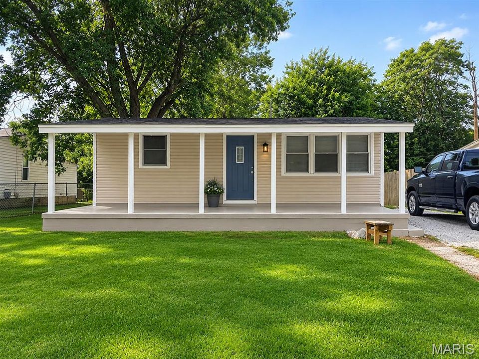 1st image of 2149 Miracle Ave