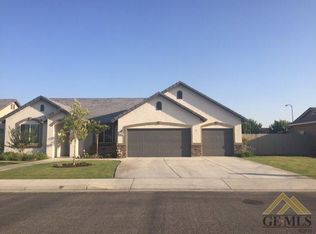 9813 Jersey Shore Dr, Bakersfield, CA