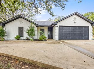217 N Spring Branch Trl, Springtown, TX 76082