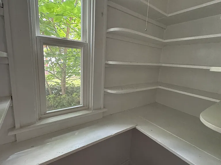 107 W Lakeview Ave — Photo 12