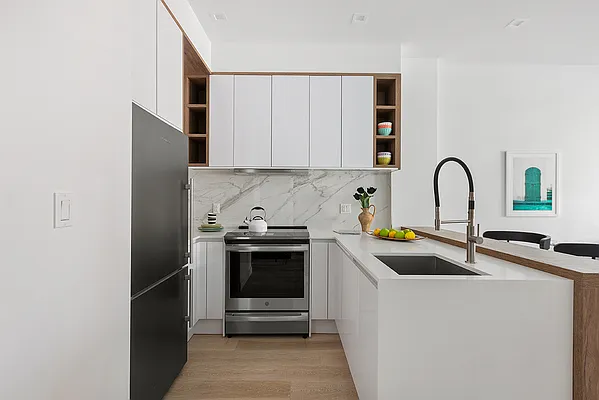 Sold by Compass | media 4