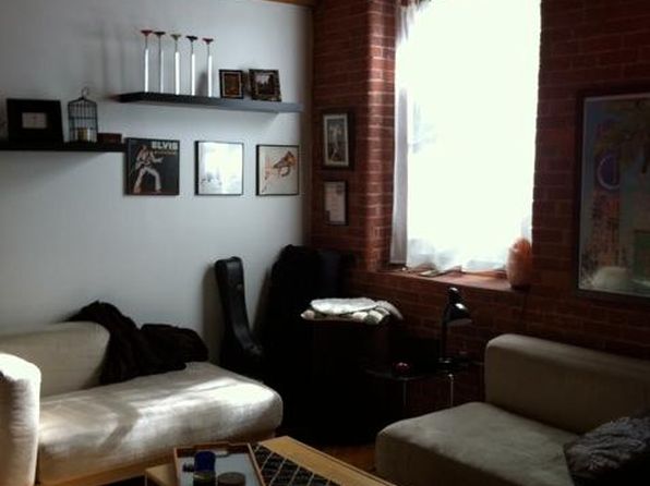222 Williams St E APT 105