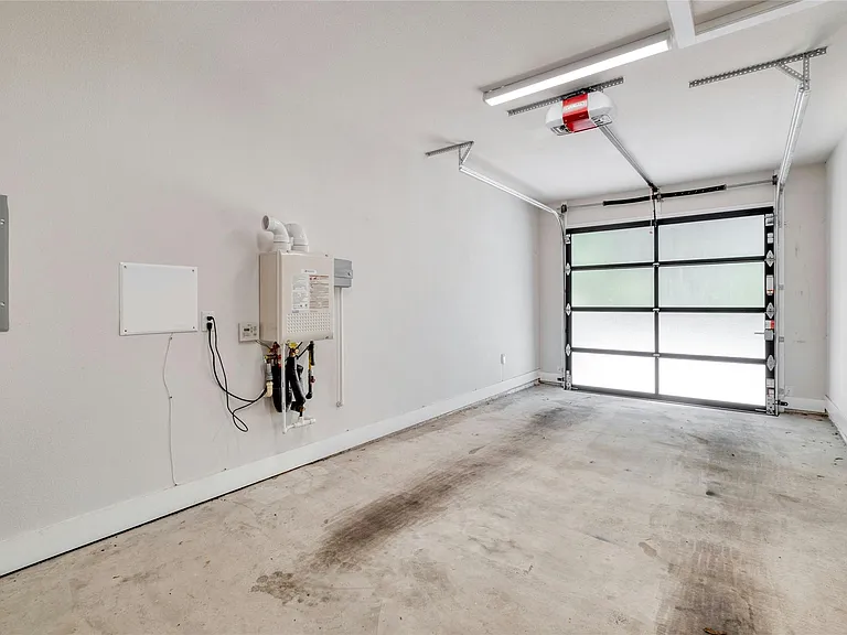 2204 Holly St #2 — Photo 11
