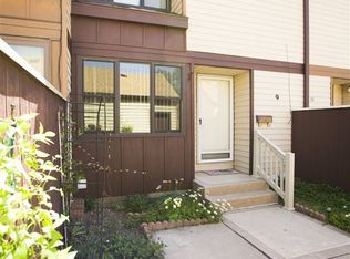 9 12th Street Ct, McCook, NE 69001