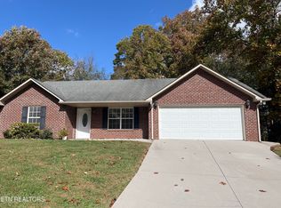 6062 Whisper Ridge Ln, Corryton, TN 37721