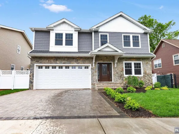 152 Bell Ave, Hasbrouck Heights, NJ 07604