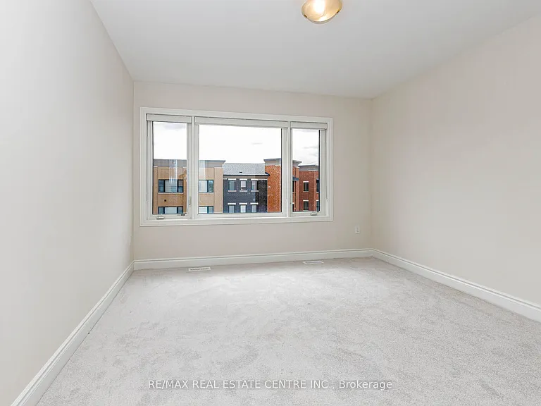 3 Marvin Ave — Photo 44