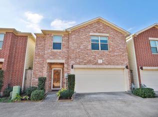 3739 Main Poplar Dr, Houston, TX 77025