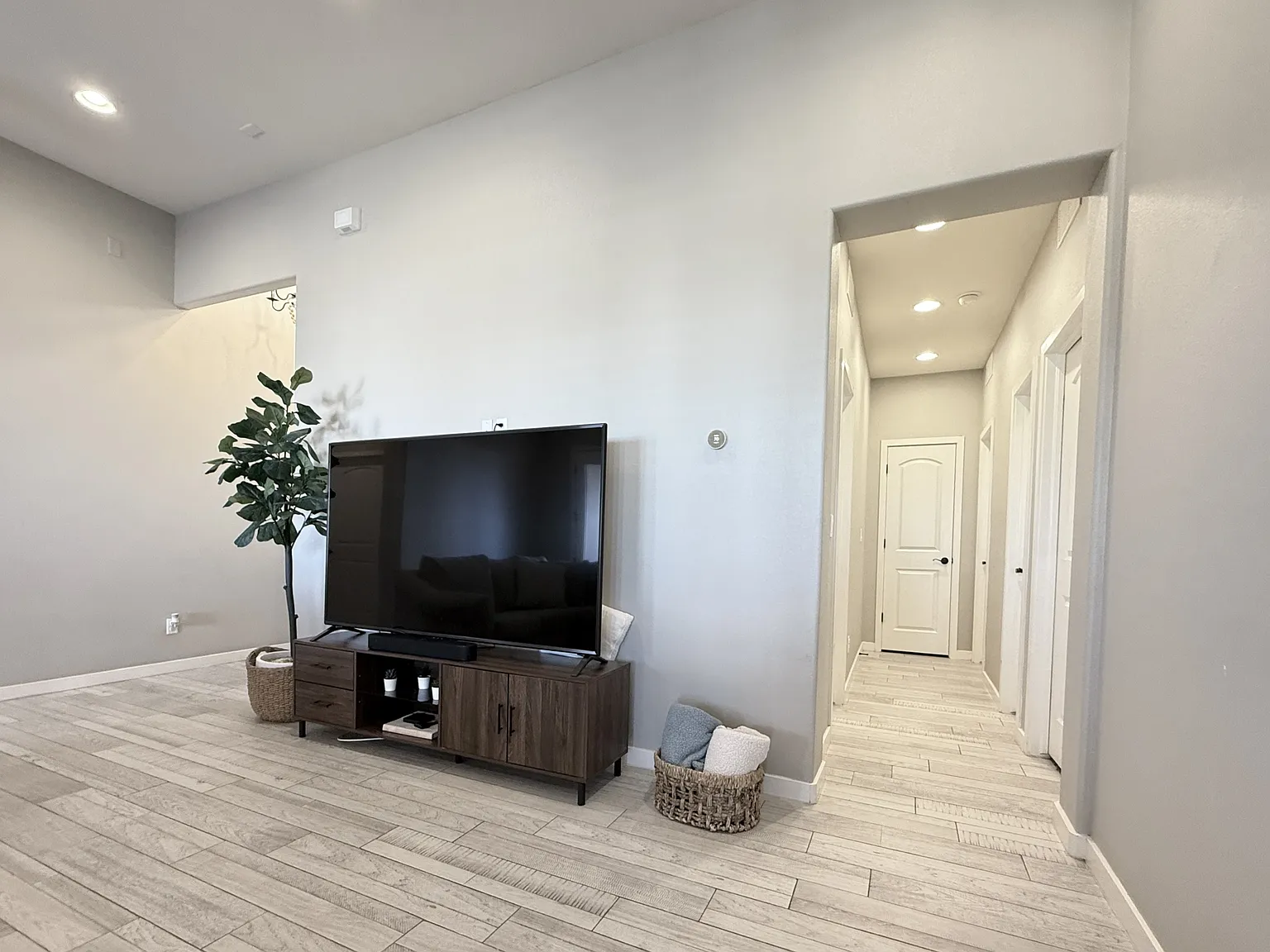 7467 Smugglers Gulch Court - 1 — Photo 4