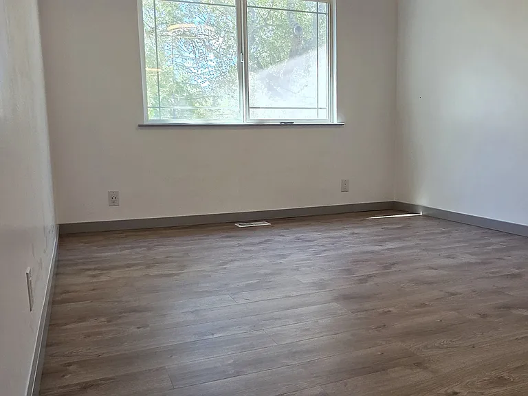 Seven Cedars Pl — Photo 6