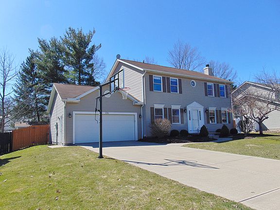 2nd image of 226 Simon Ln
