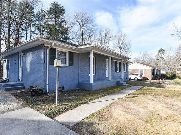 3rd image of 3421 Winchester Dr