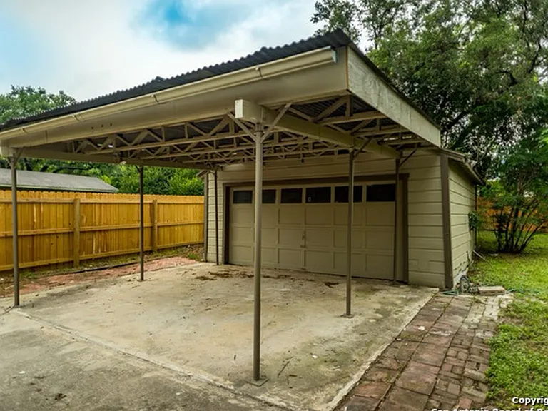 329 Tuttle Rd — Photo 17