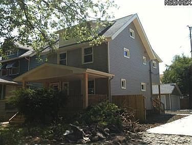 2nd image of 2064 W 98th St