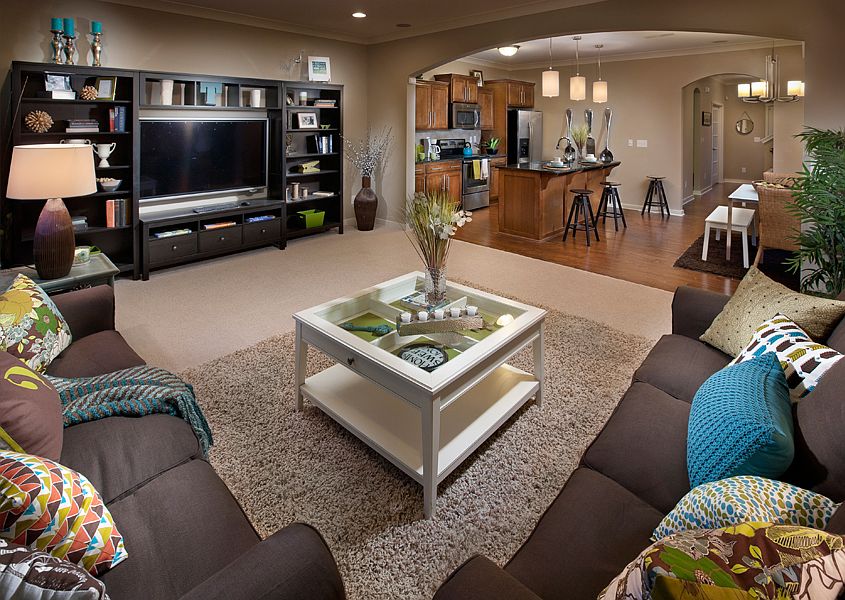 2nd image of 2204 Lake Vusta Dr