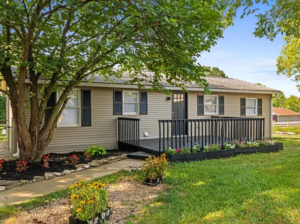 6121 Delaney Ferry Ext, Versailles, KY 40383