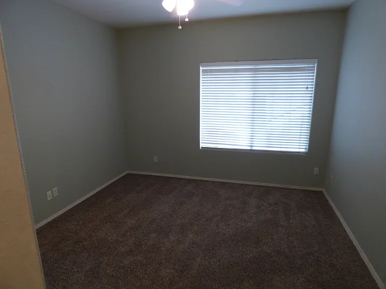1641 W Canal Cir #725 — Photo 15