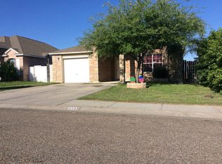 808 George Read Dr, Laredo, TX 78046