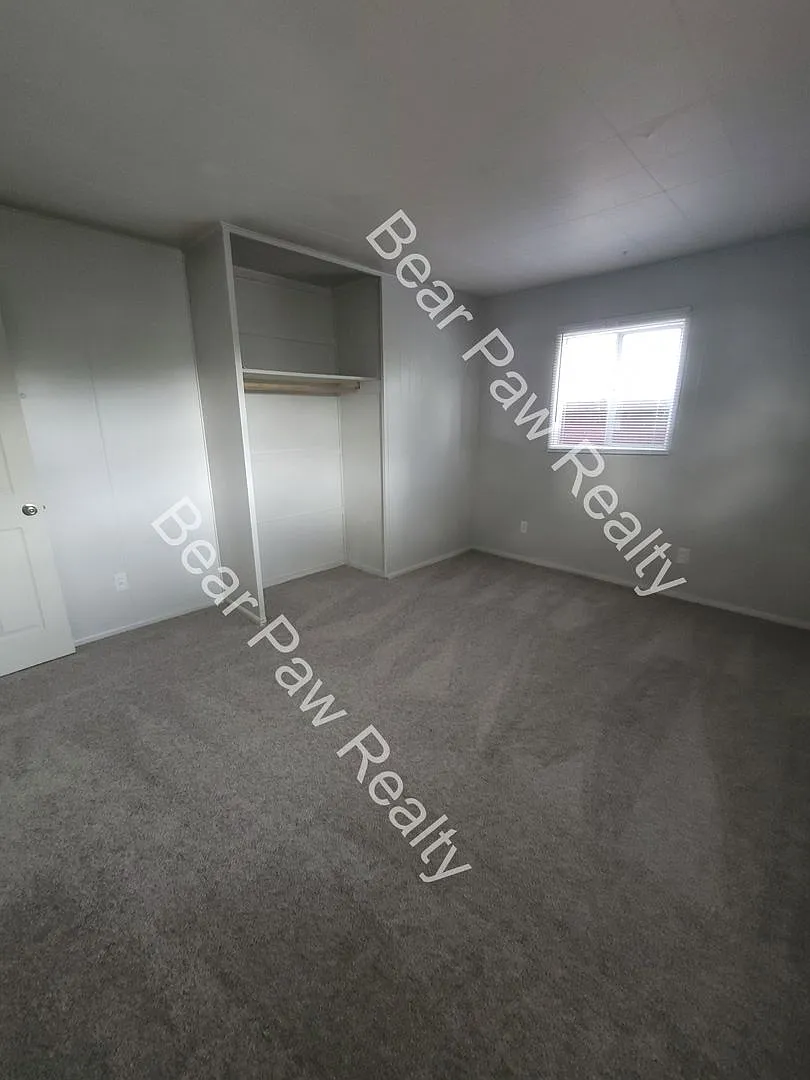 1225 Arp Ave — Photo 2