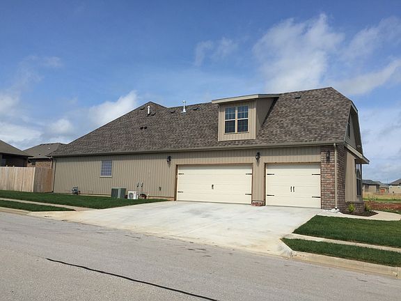 3 car garage