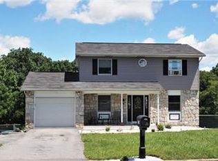 1314 Pin Oak Ln, Slatington, PA 18080