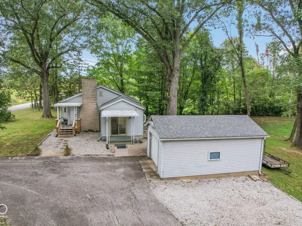 2681 S 550 W, Columbus, IN 47201
