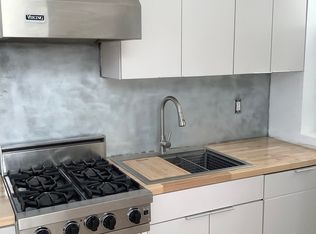 45-04 11th St #2, Long Island City, NY 11101