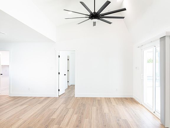Living/ Dining space