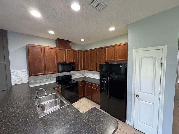2nd image of 13277 Ocean Mist Dr