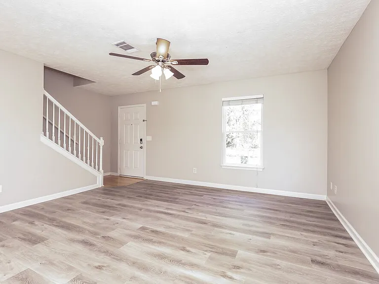 149 Howard Woody Dr — Photo 5