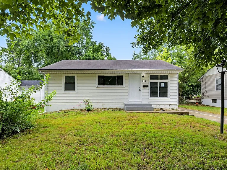 416 Crawford Rd — Photo 1