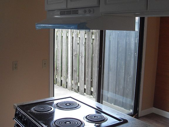 4th image of 1046-J Merrimar Cir N #J